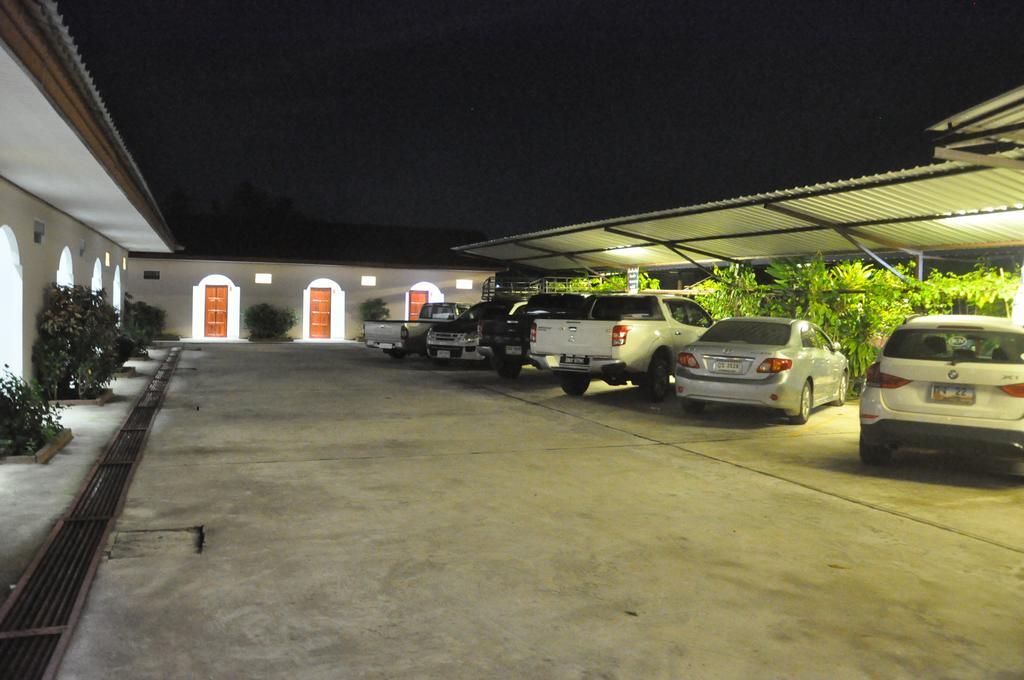 Banana Resort Sadao Exterior foto